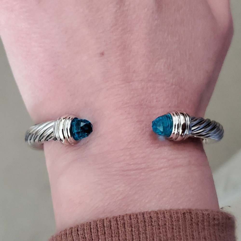 David Yurman 7mm Sterling Silver Cable bracelet blue topaz 💙